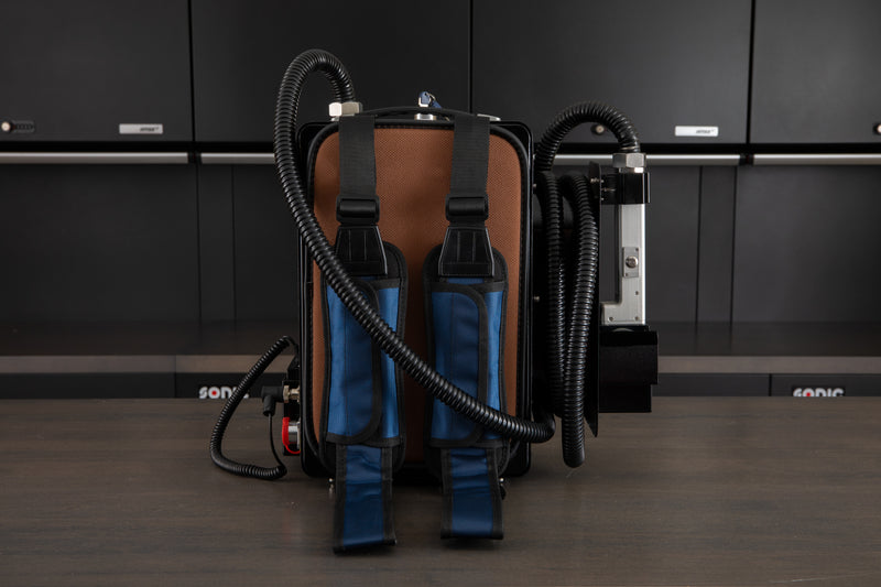 AVRO 100W Backpack Laser Cleaning Machine