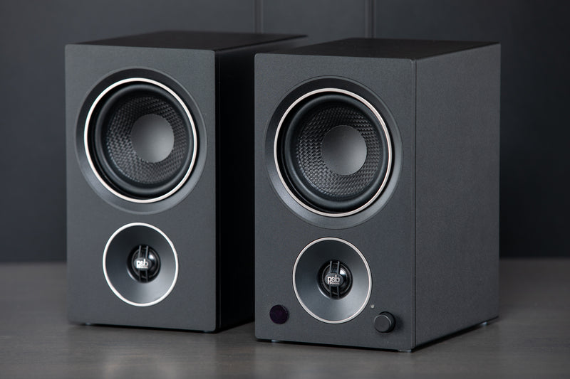 Alpha AM3 Compact Powered Speakers