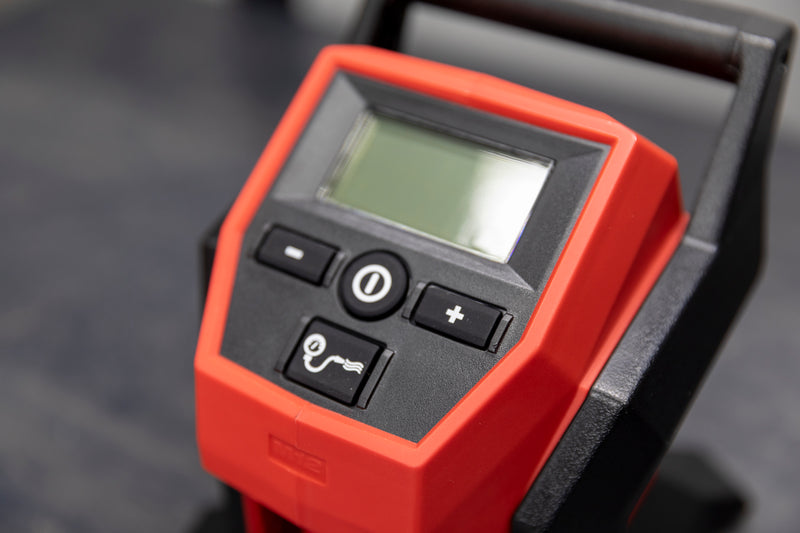 Milwaukee M12™ Compact Inflator