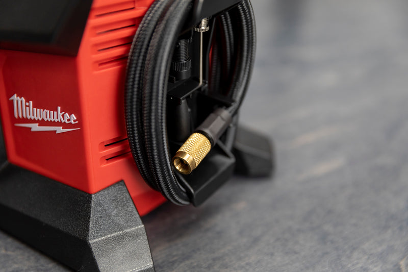 Milwaukee M12™ Compact Inflator
