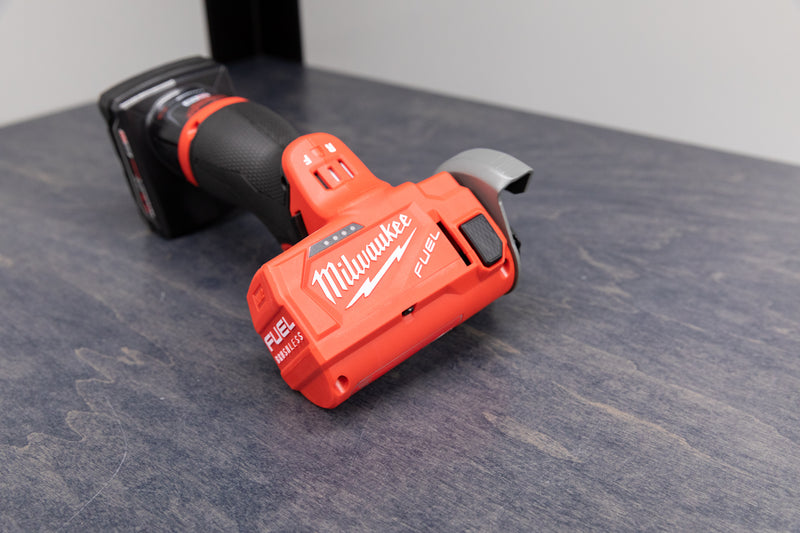 Milwaukee M12™ 3" Compact Cut Off Tool
