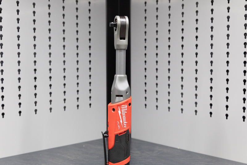 Milwaukee M12™ 3/8" Extended Reach Ratchet