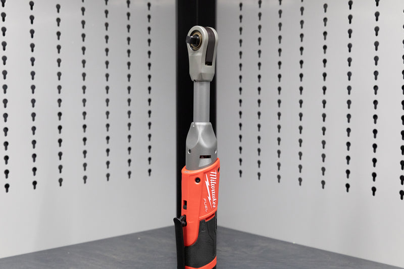 Milwaukee M12™ 3/8" Extended Reach Ratchet