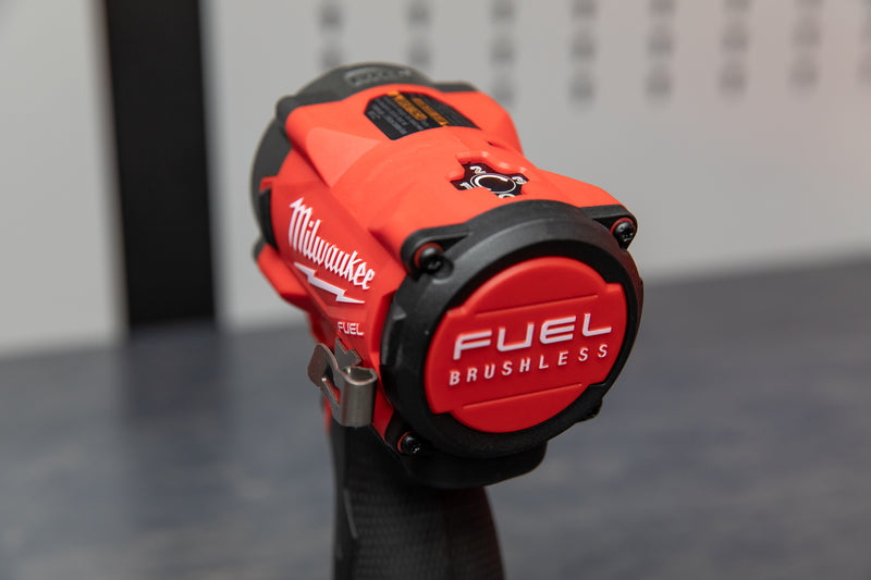 Milwaukee M12™ FUEL™ 3/8" Stubby Impact Wrench